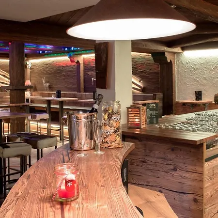 Ambiente Mountain Style Hotel 3*